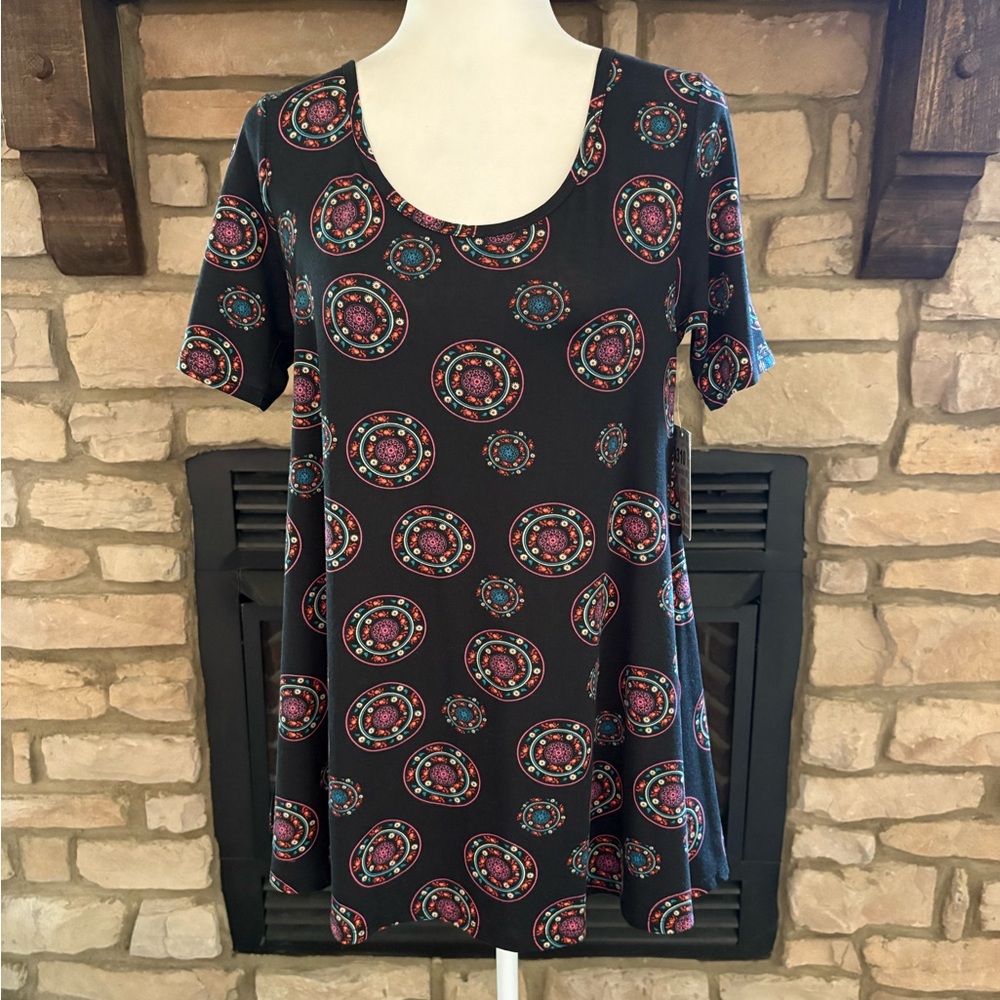 NWT LULAROE PERFECT-T-XS Black & Pink Short Sleeve Blouse